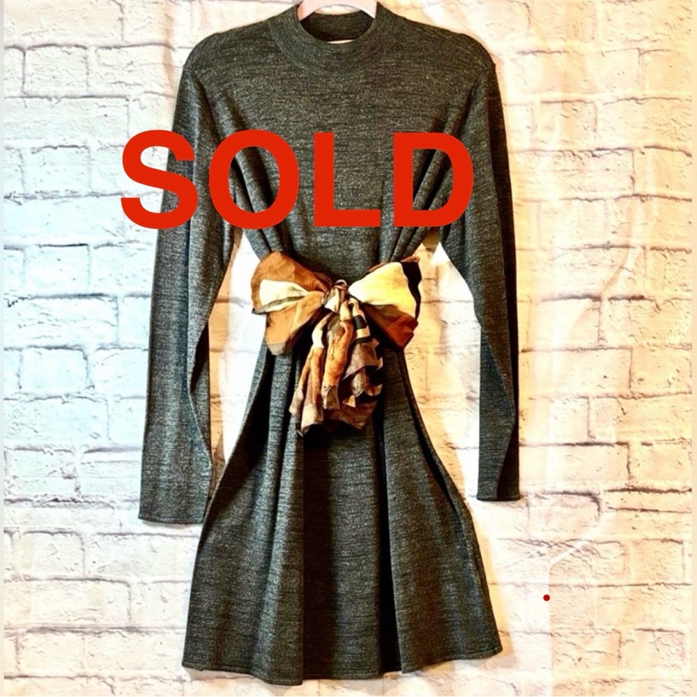 🔵SOLD😊👍 H&M Mock Neck Deep Gray
Long Sleeve Knit Dress - Picture 1 of 13